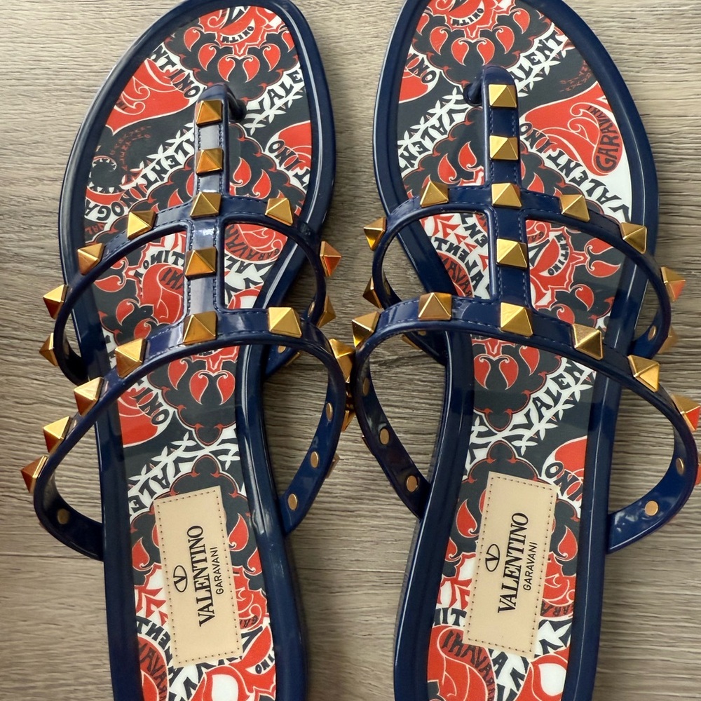 Valentino Garavani Navy Rockstud Jelly Sandal Size 39